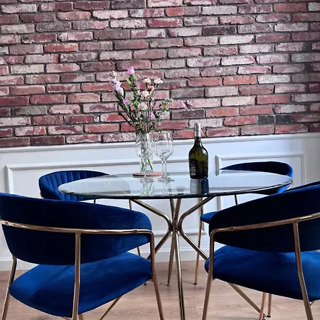 Przy Bulwarze فروتسواف