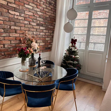 Przy Bulwarze شقة