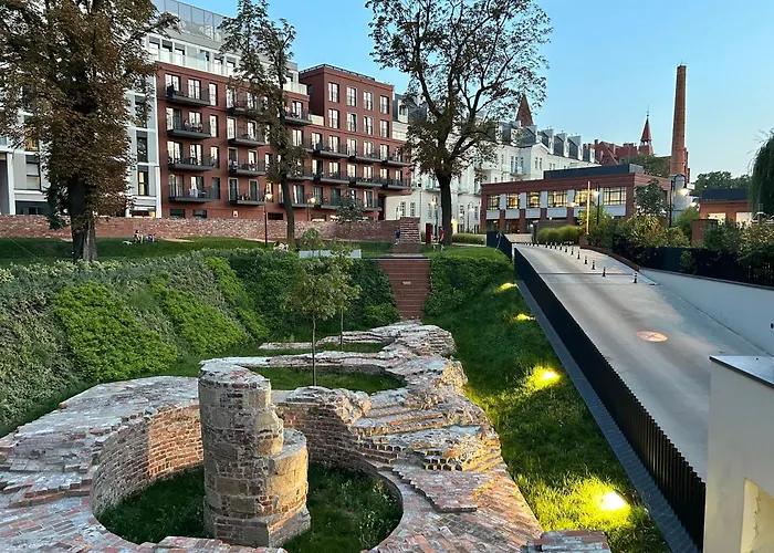 Przy Bulwarze Lejlighed